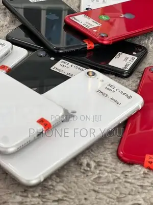 Apple iPhone SE 2 (Used)
