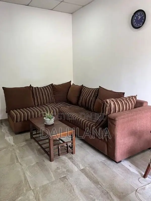 Arpico Sofa Set