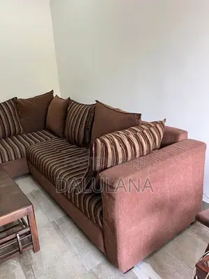 Arpico Sofa Set