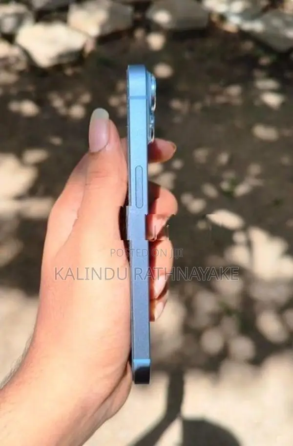 Apple iPhone 14 (Used)