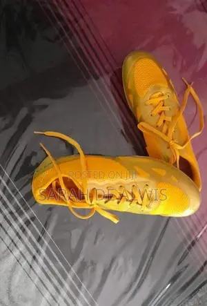 Nivia Track Field Spikes