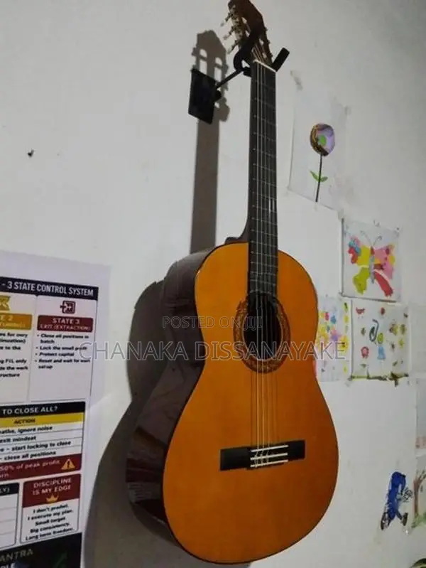 Yamaha C40 Classic Guitar