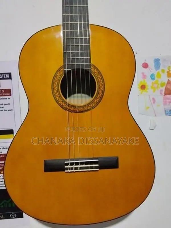 Yamaha C40 Classic Guitar