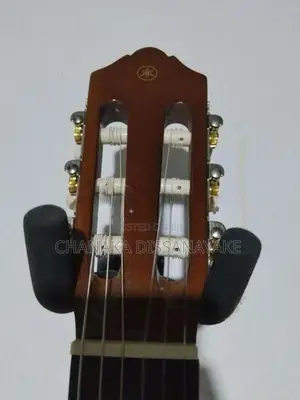 Yamaha C40 Classic Guitar