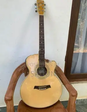 Box Guitar