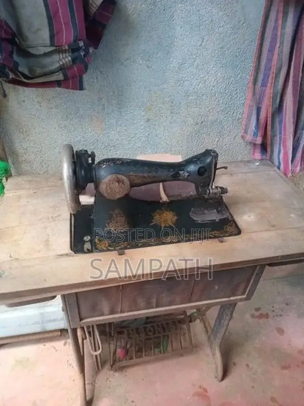 Sawing Machine Singer