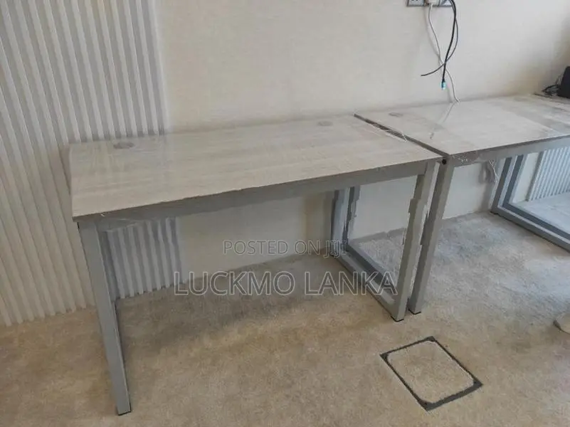New 4x2 Size Computer Table (Bbb11)