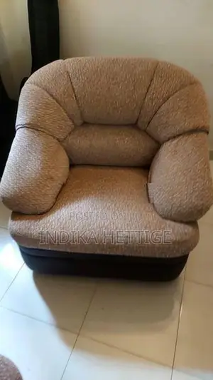 Damro Sofa Set