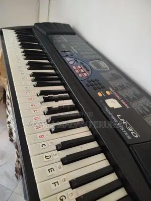 Casio LK-30 Keyboard