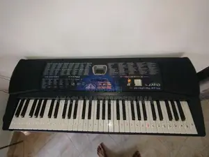 Casio LK-30 Keyboard