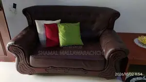 Damro Sofa Set