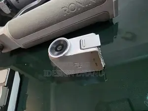 DJI RS 4 Mini Gimbal Combo Kit Ronin