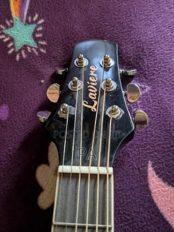 Left Hand 41 Size Box Guitar / Bag