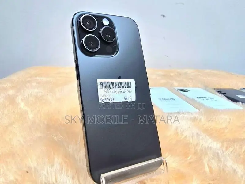Apple iPhone 16 Pro 128GB (Used)