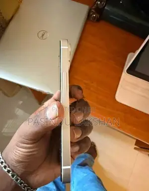 Apple iPhone 14 (Used)
