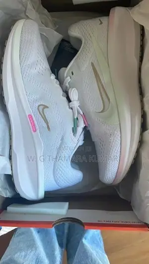 Nike Cushlon Running Shoes