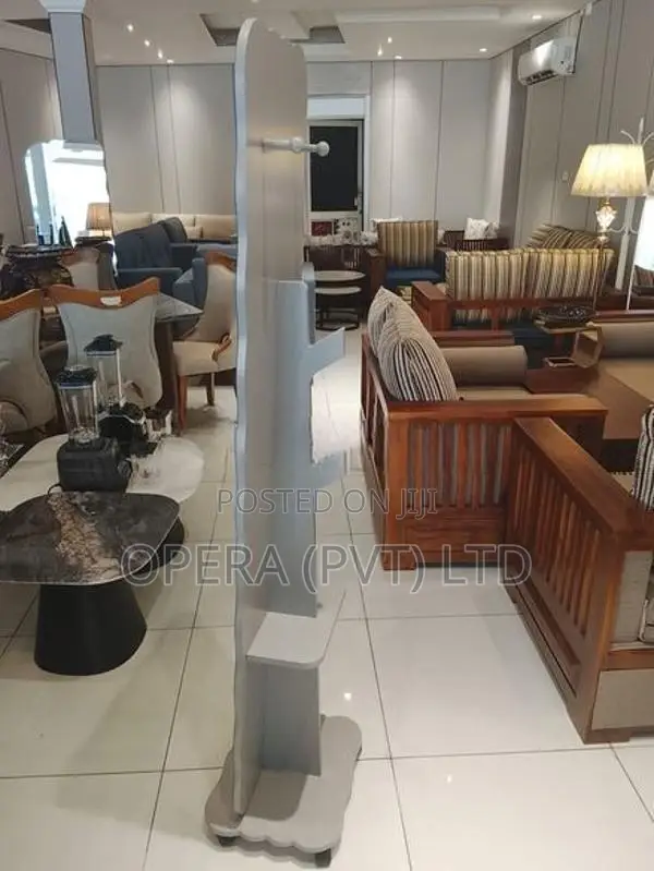 Decorative Standing Mirrors