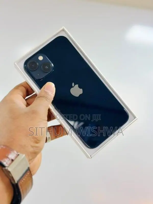 Apple iPhone 13 128GB (Used)