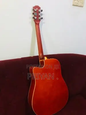 Yamaha Guitar