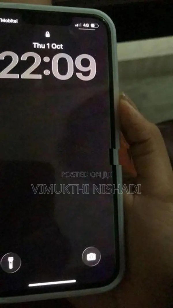Apple iPhone 13 (Used)