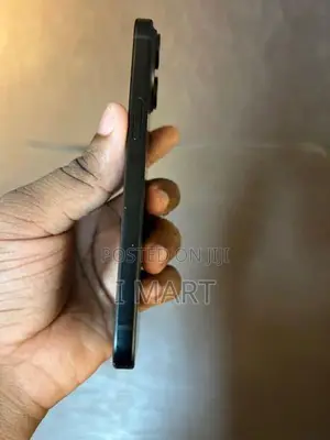 Apple iPhone 15 (Used)