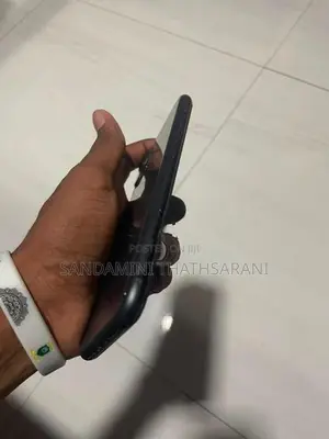 Apple iPhone 11 (Used)
