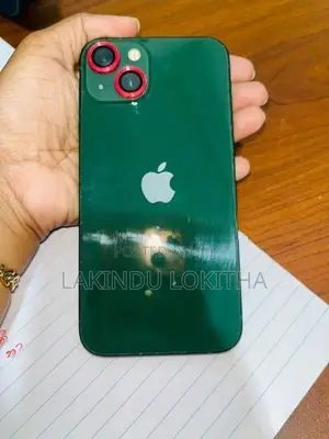 Apple iPhone 13 (Used)