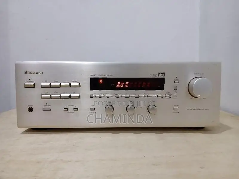Nakamichi AV-10