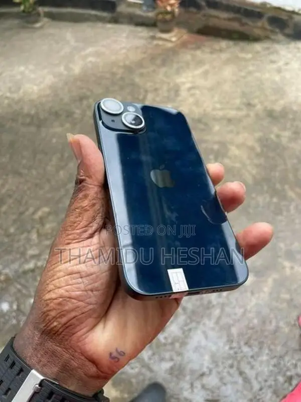 Apple iPhone 14 (Used)