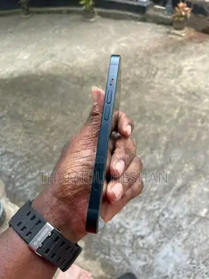 Apple iPhone 14 (Used)