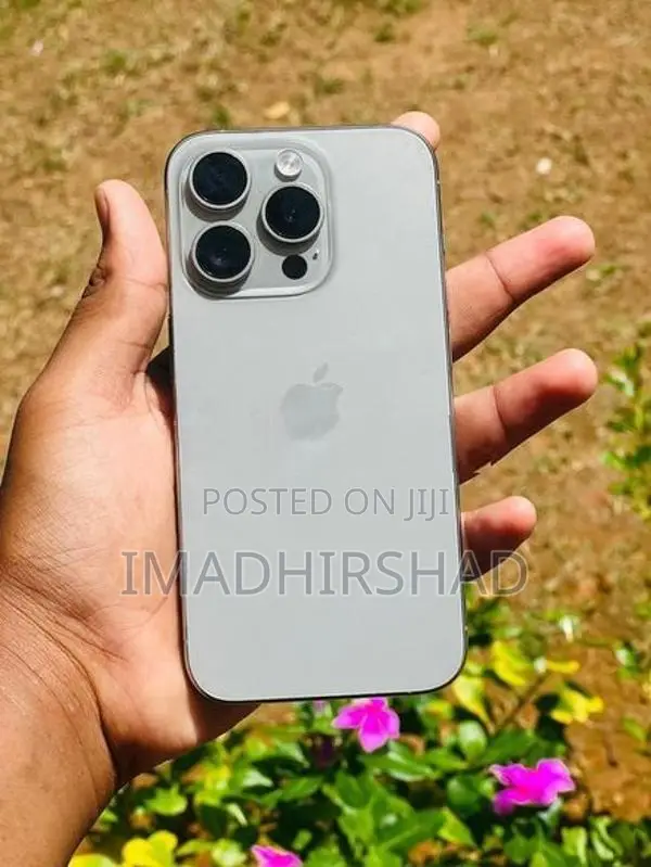 Apple iPhone 15 Pro (Used)