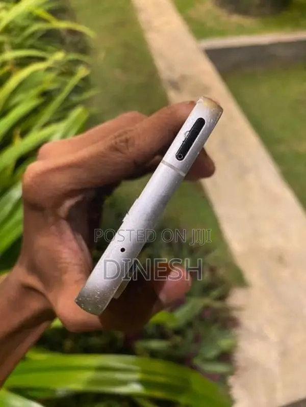 Samsung Galaxy S23 FE (Used)