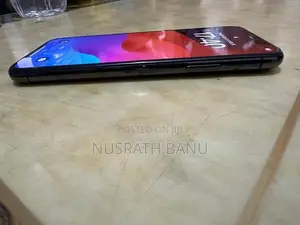 Apple iPhone XS (Used)