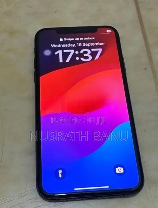 Apple iPhone XS (Used)