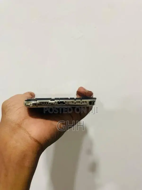 Apple iPhone XS Max 512GB (Used)