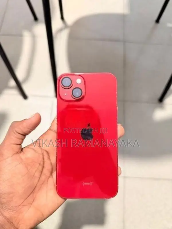 Apple iPhone 13 (Used)