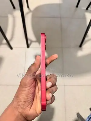 Apple iPhone 13 (Used)