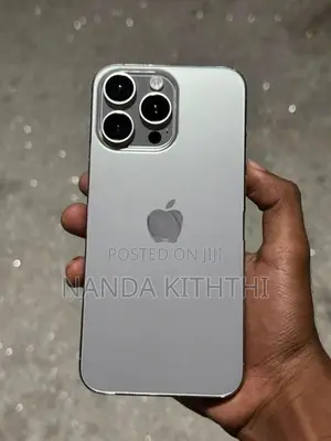 Apple iPhone 15 Pro Max (Used)