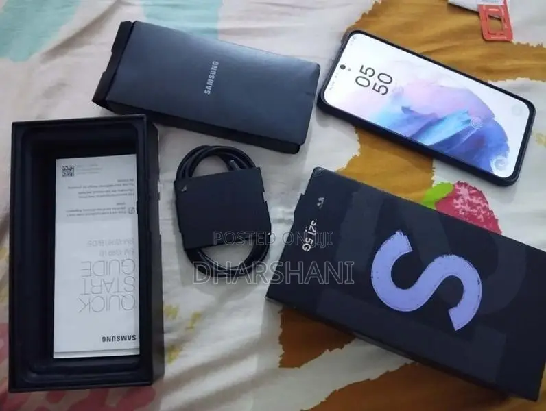 Samsung Galaxy S21 (Used)