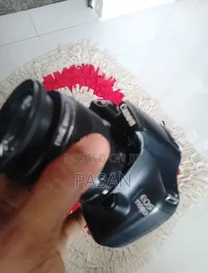 Canon 1100d