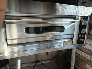 Commercial Single-Deck Oven
