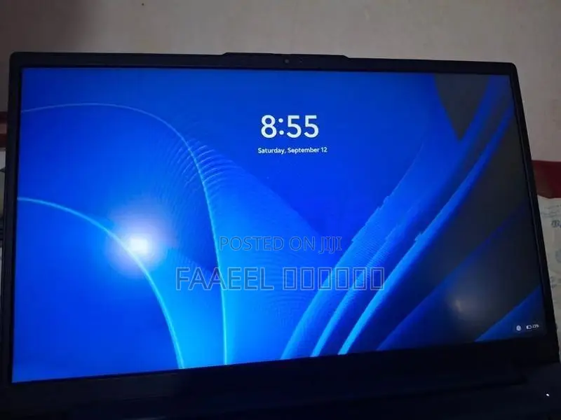Lenovo Thinkpad i3 13 Generation