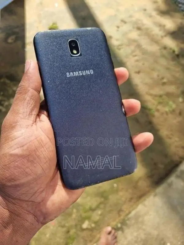 Samsung Galaxy J7 Pro 64GB (Used)