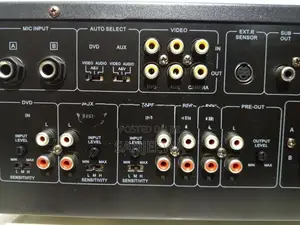 BMB DAR-800 Stereo Karaoke Amplifier Japan (400W RMS / 5800W Pmpo)