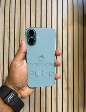 Apple iPhone 16 (Used)