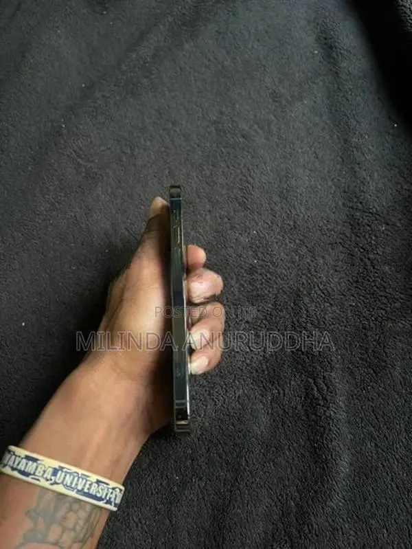 Apple iPhone 12 Pro Black (Used)