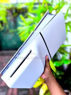 Sony Ps5 Console CFI 2116 Made In Vietnam