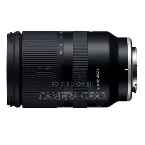 Tamron 17-70mm f/2.8 Di III-A VC RXD Lens for Sony E