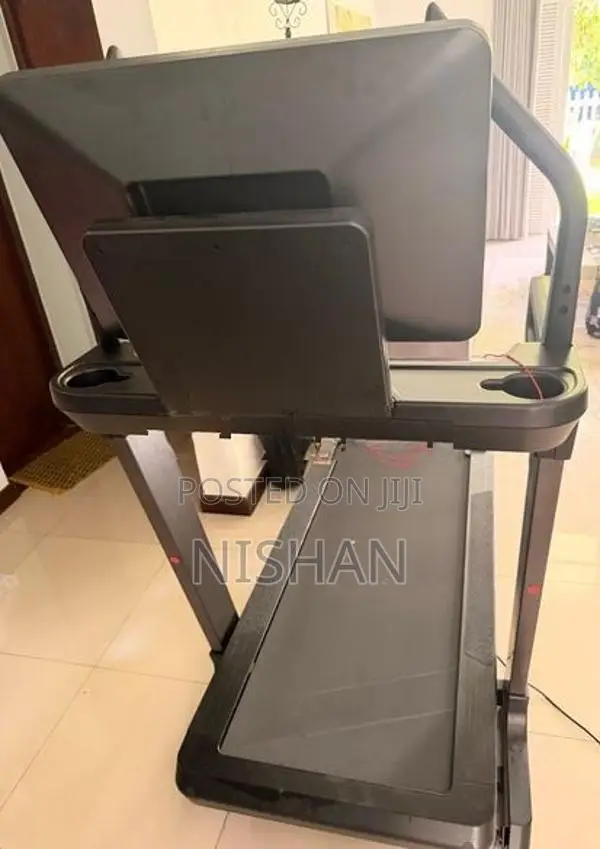 Gymin M5 Max Treadmill