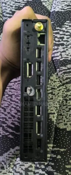 Lenovo ThinkCentre M70q Gen 4